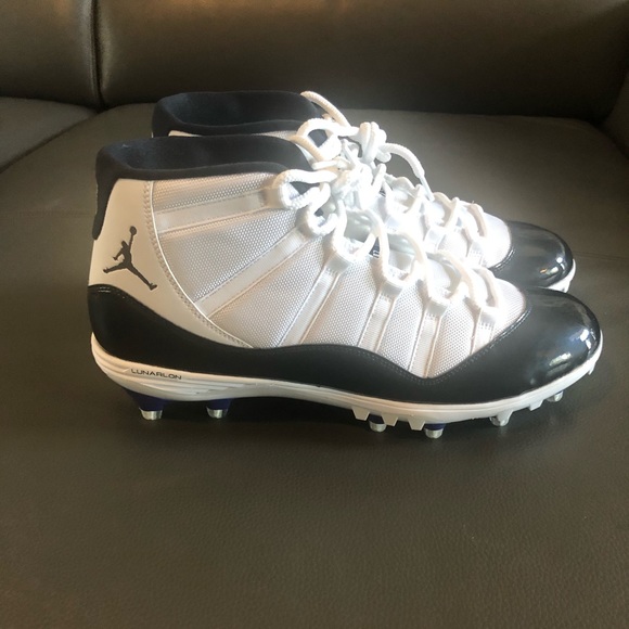 Jordan Retro 1 Football Cleats Brand 